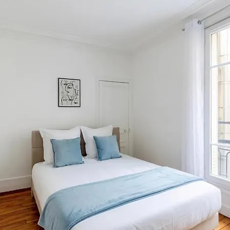 Prestigious 4br - Sleeps 9 - Eiffel Tower Appartement