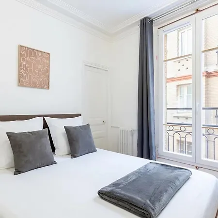 Prestigious 4br - Sleeps 9 - Eiffel Tower * Paříž
