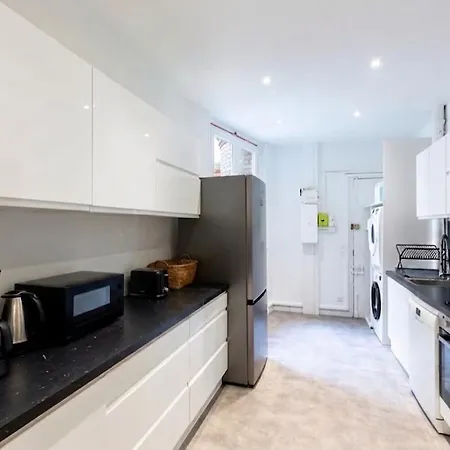 Apartmán Prestigious 4br - Sleeps 9 - Eiffel Tower
